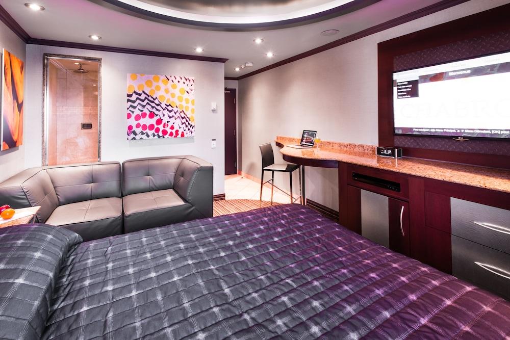 Le Chabrol Hotel & Suites Монреаль Экстерьер фото